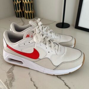 Nike Air Max 1 Sneakers